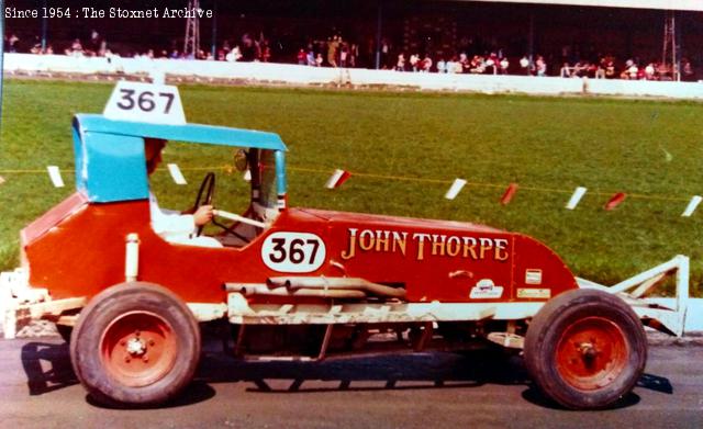 Rochdale 1975 (Keith Thompson photo)