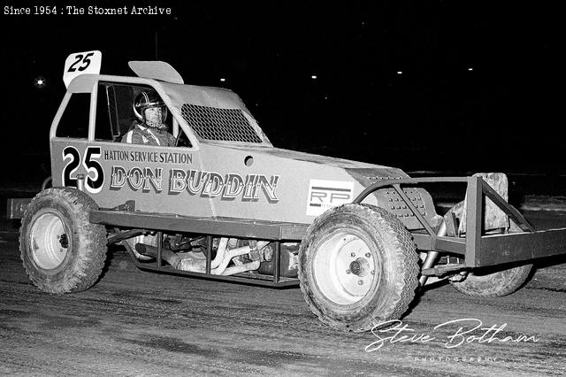 Long Eaton, March 1983 (Steve Botham photo)