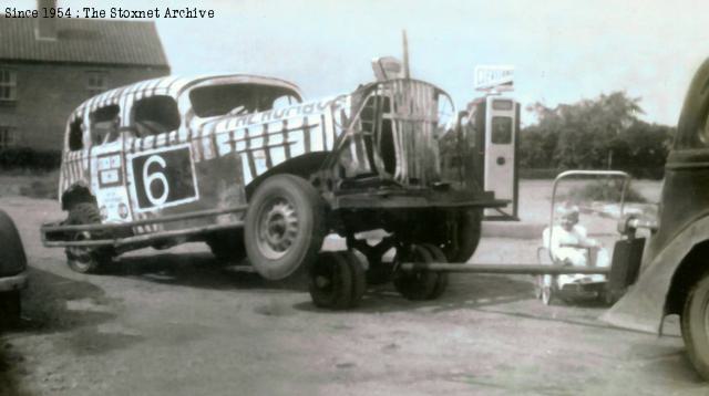 Ready to go, 1955 (courtesy Stu Blyth)