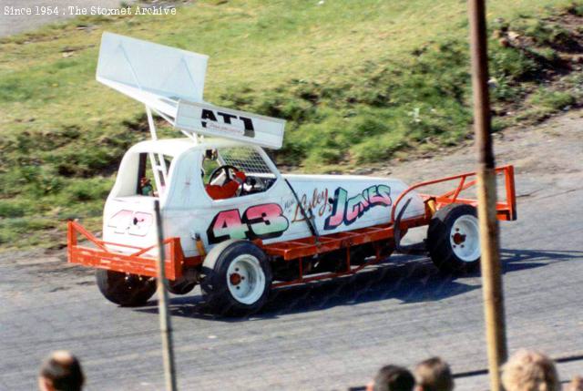 Hednesford 1991 (Thomas Ackroyd photo)