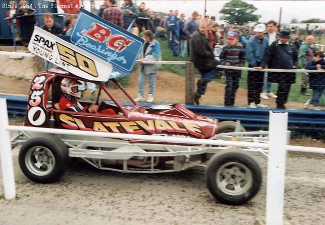 Rob in the borrowed Keith Chambers car. (Martin Downs photo)