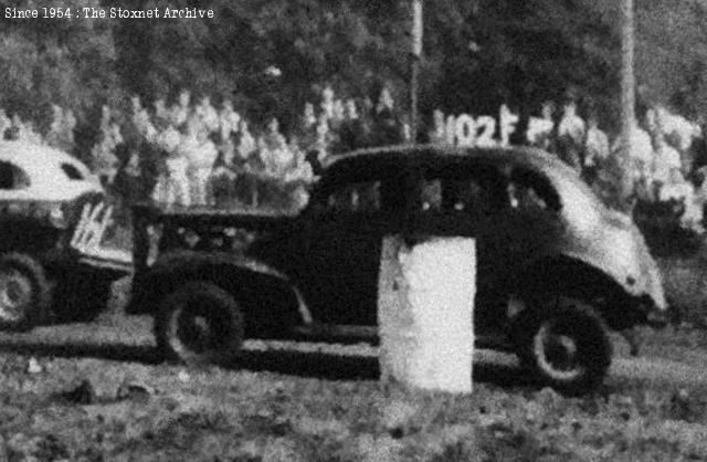 Staines 1955 (Spelthorne Museum archive)