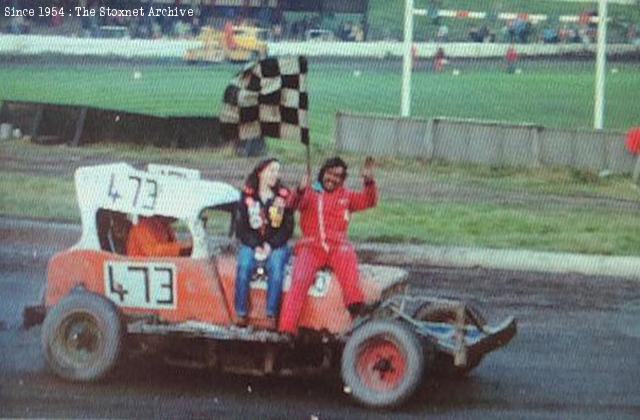 Taking Frankie on his lap of honour, Rochdale 1980 (HM/IB photo)