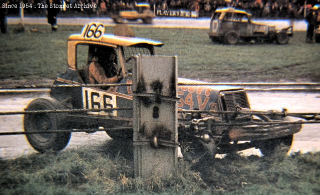 In the fence at Aycliffe (Bill Downs photo)