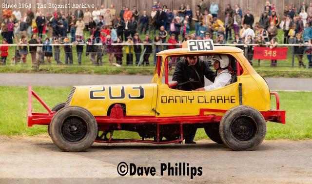 Northampton 1974 (Dave Phillips photo)