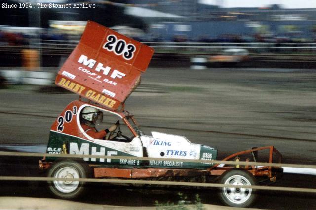 1990 - Purchased a Peter Falding shale car with Chevy 454 engine. This car was sold less engine to a Dutchman for grass track racing in Holland. Pictured at Scunthorpe in 1991 (Thomas Ackroyd photo)