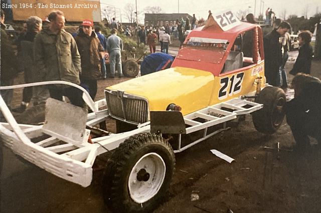 Long Eaton, December 1988 (Andy Johnson photo)