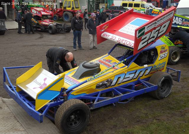 Hednesford, April 2018 (Andy Johnson photo)