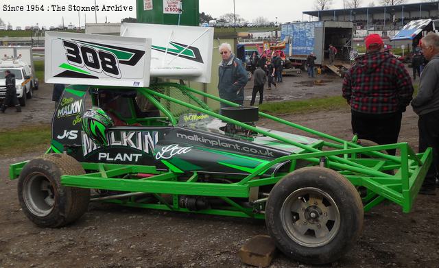 Hednesford, April 2018 (Andy Johnson photo)