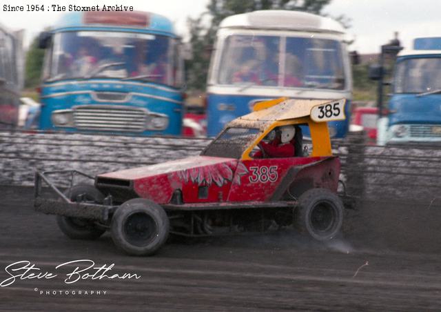 Rochdale 1982 (Steve Botham photo)