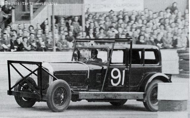 Belle Vue, 11th August 1954. (Ray Liddy photo)