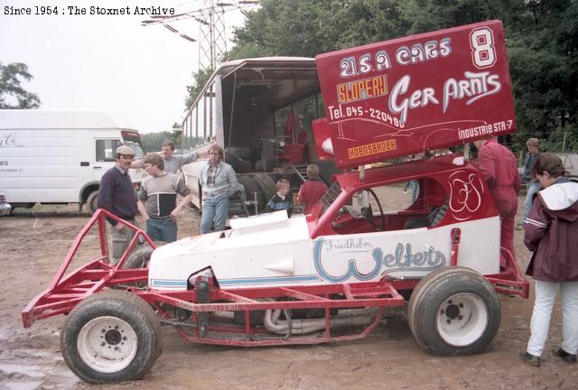 Baarlo, Netherlands, 1985 (Matt Johnson photo)