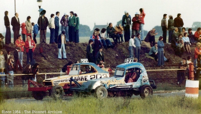 203 Dan Clark, 257 Bob Tanser. Skegness 1977.