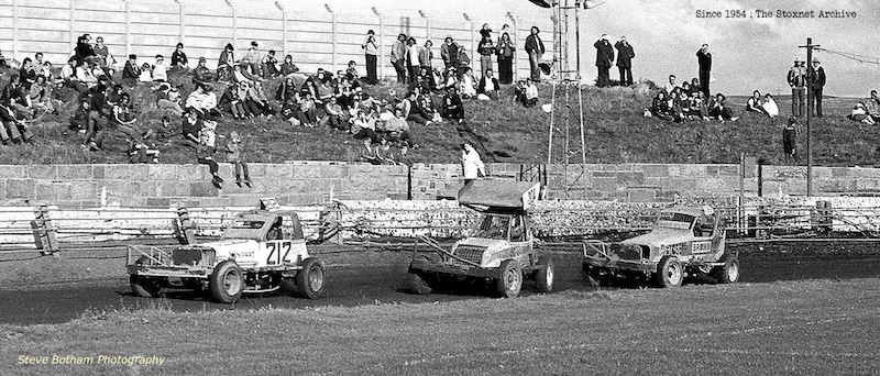 212 Frankie Wainman, 304 Dave Mellor, 199 Mike Close. Rochdale 1982.